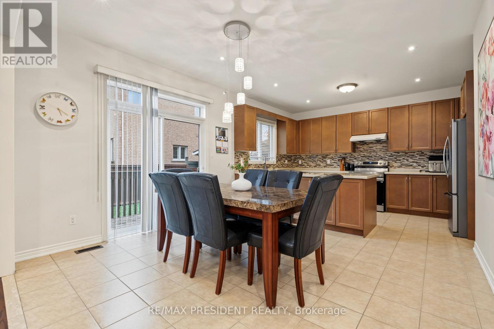 17 Mccartney Street Property Photo 13