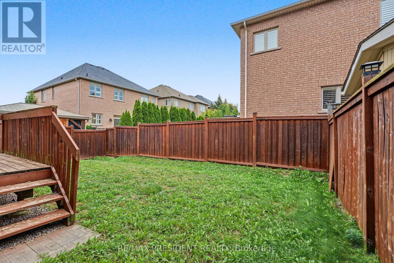 17 Mccartney Street Property Photo 41