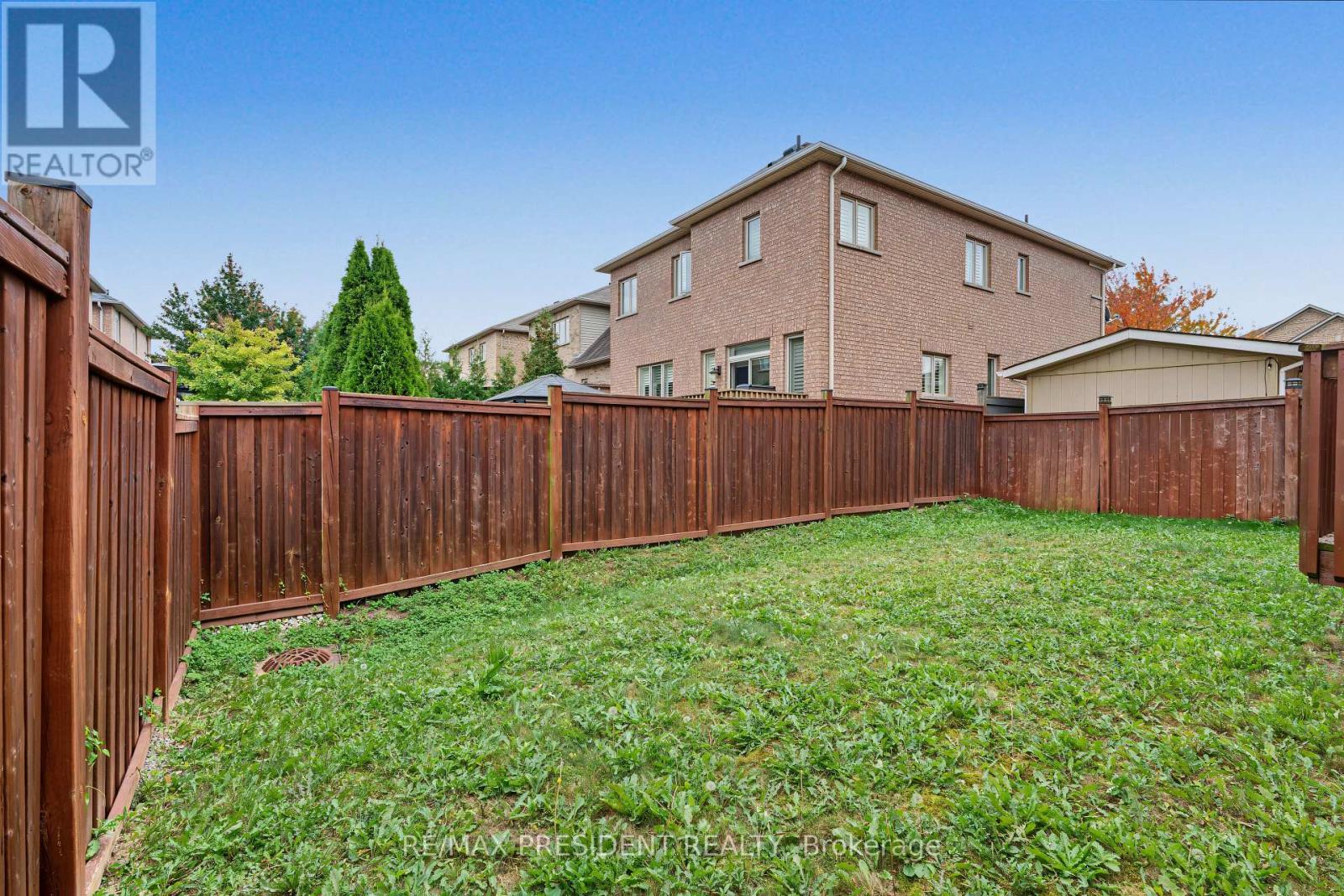 17 Mccartney Street Property Photo 42