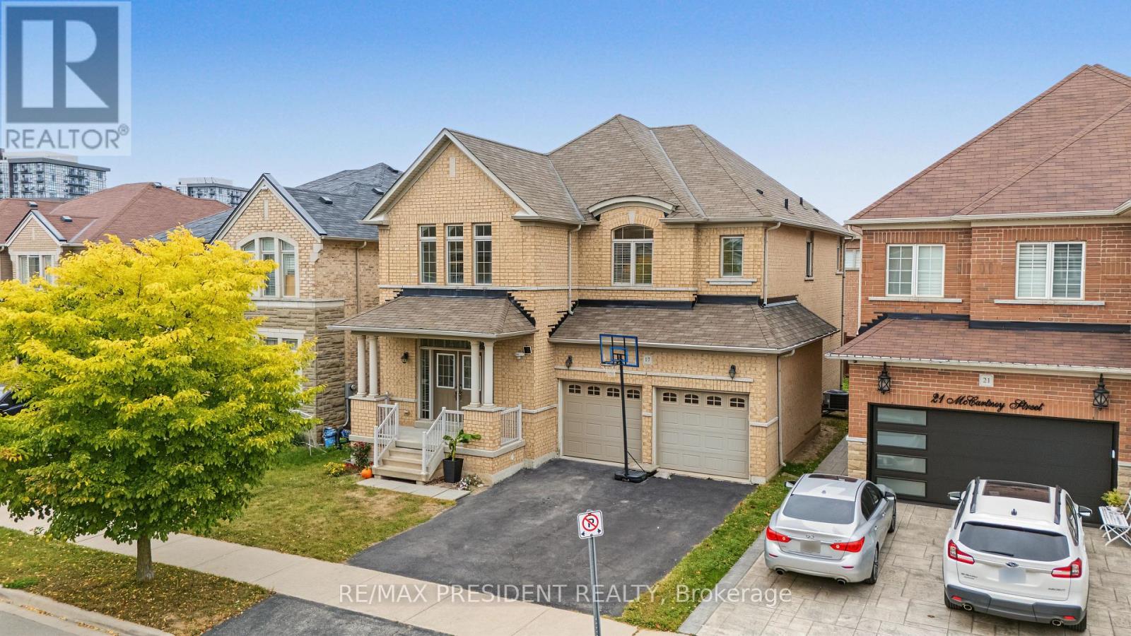 17 Mccartney Street Property Photo 43