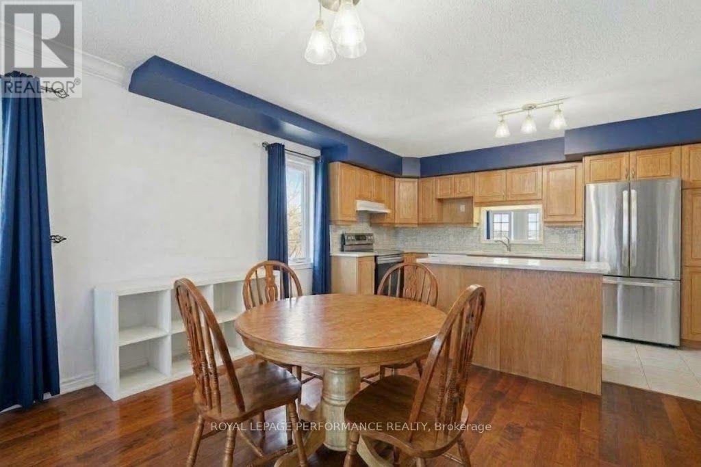 201 - 770 Principale Street Property Photo 2