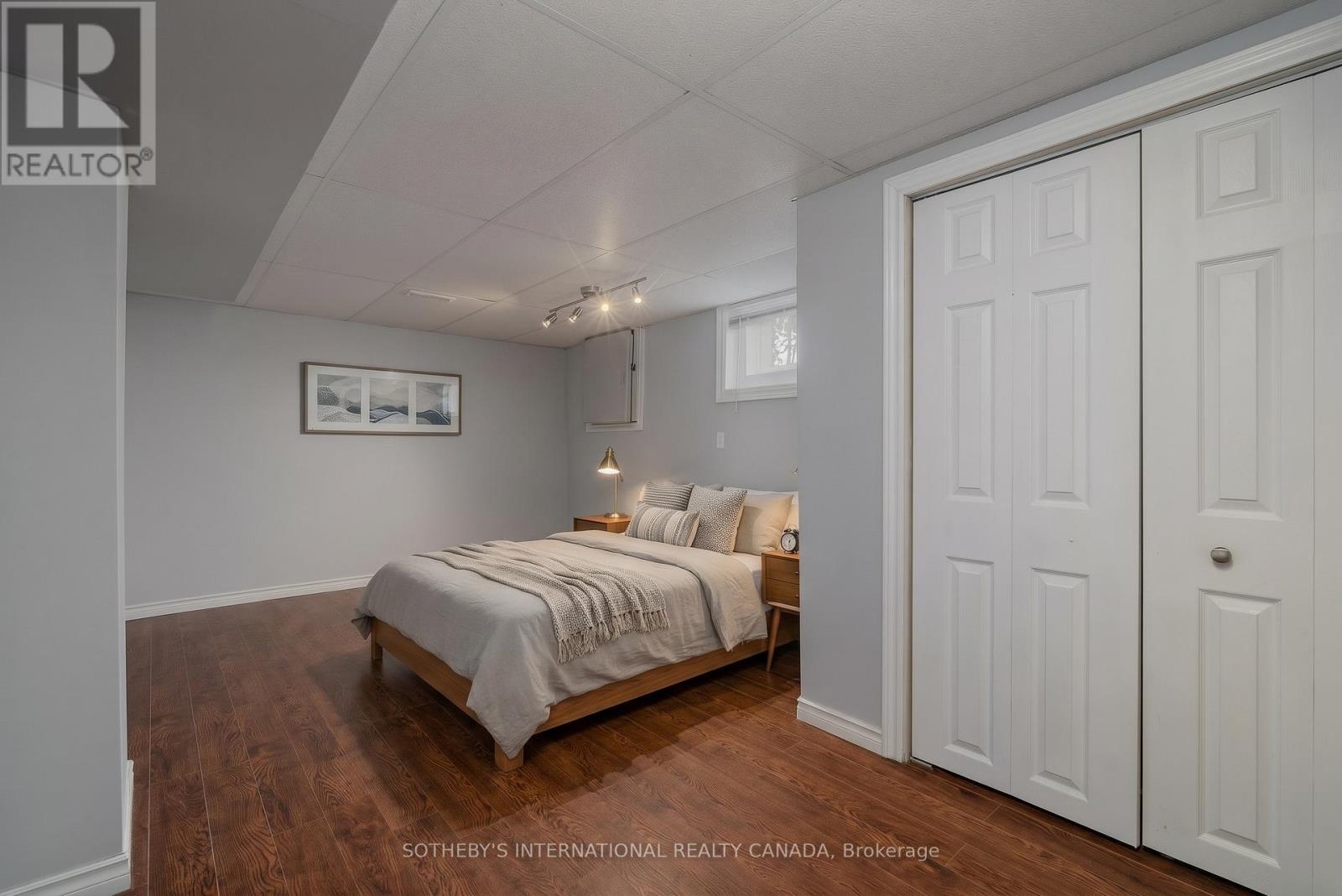 416 Fennell Avenue E Property Photo 21