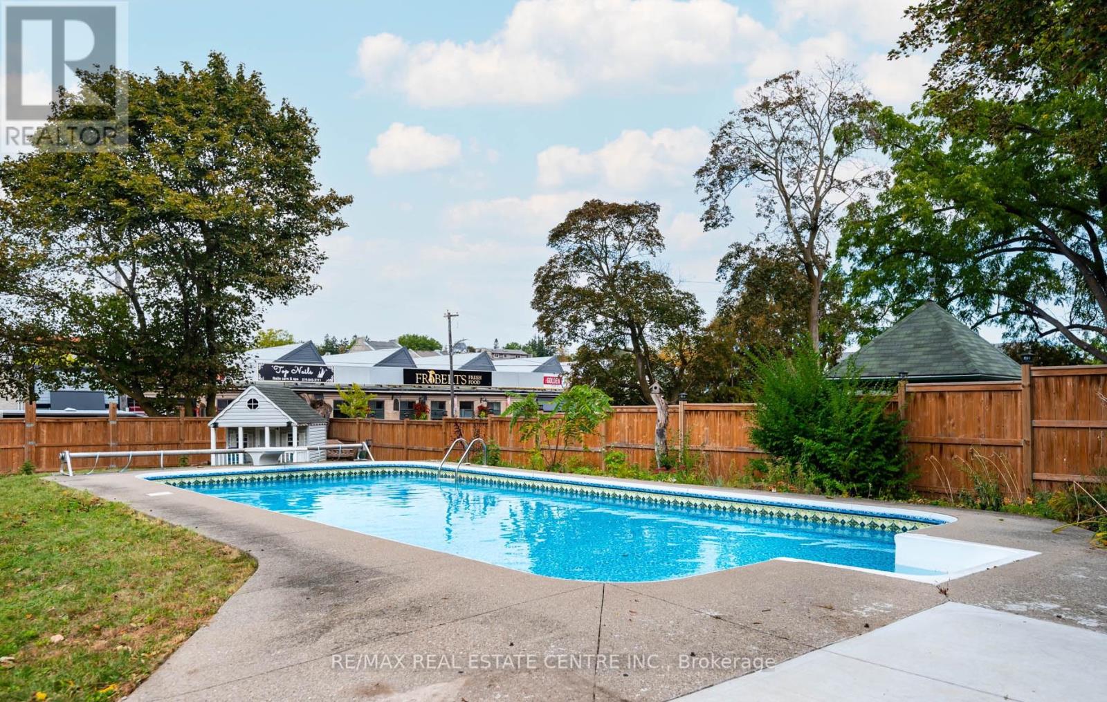 245 Bridge Street Property Photo 1