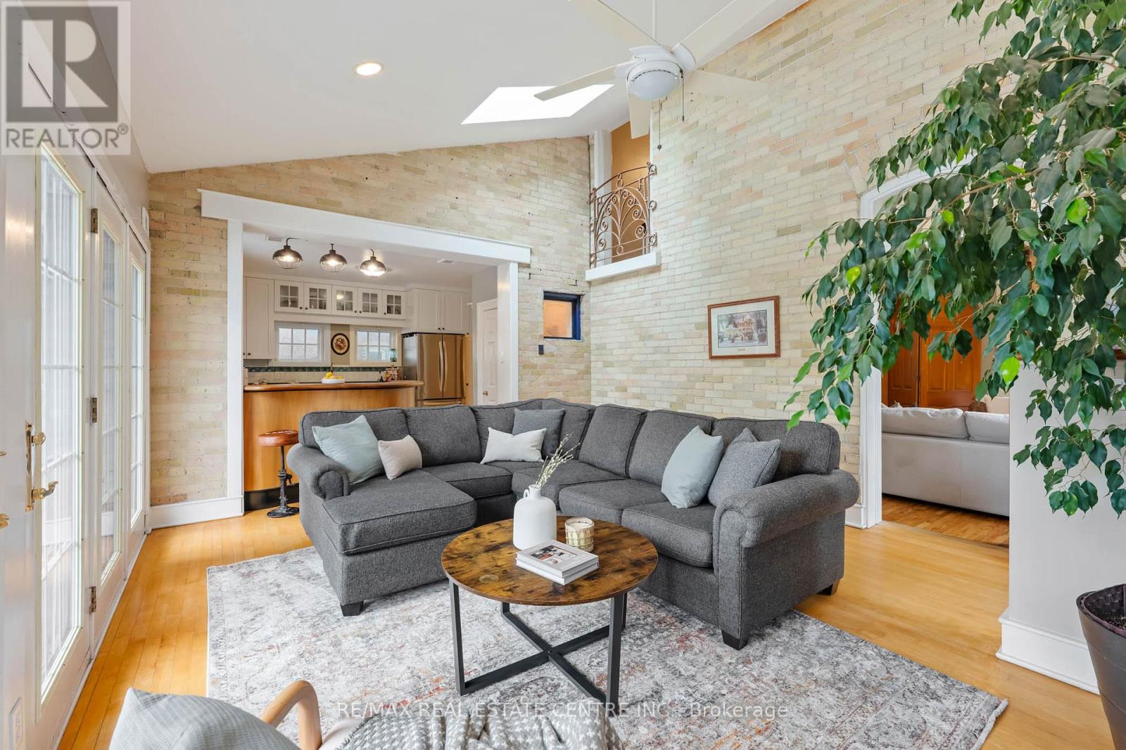 245 Bridge Street Property Photo 14