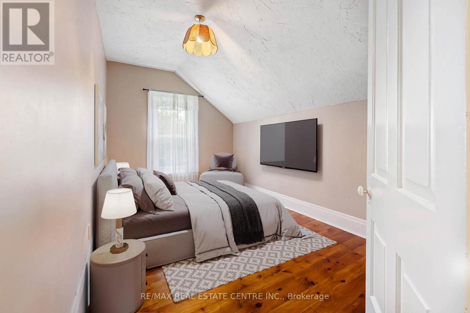 245 Bridge Street Property Photo 31