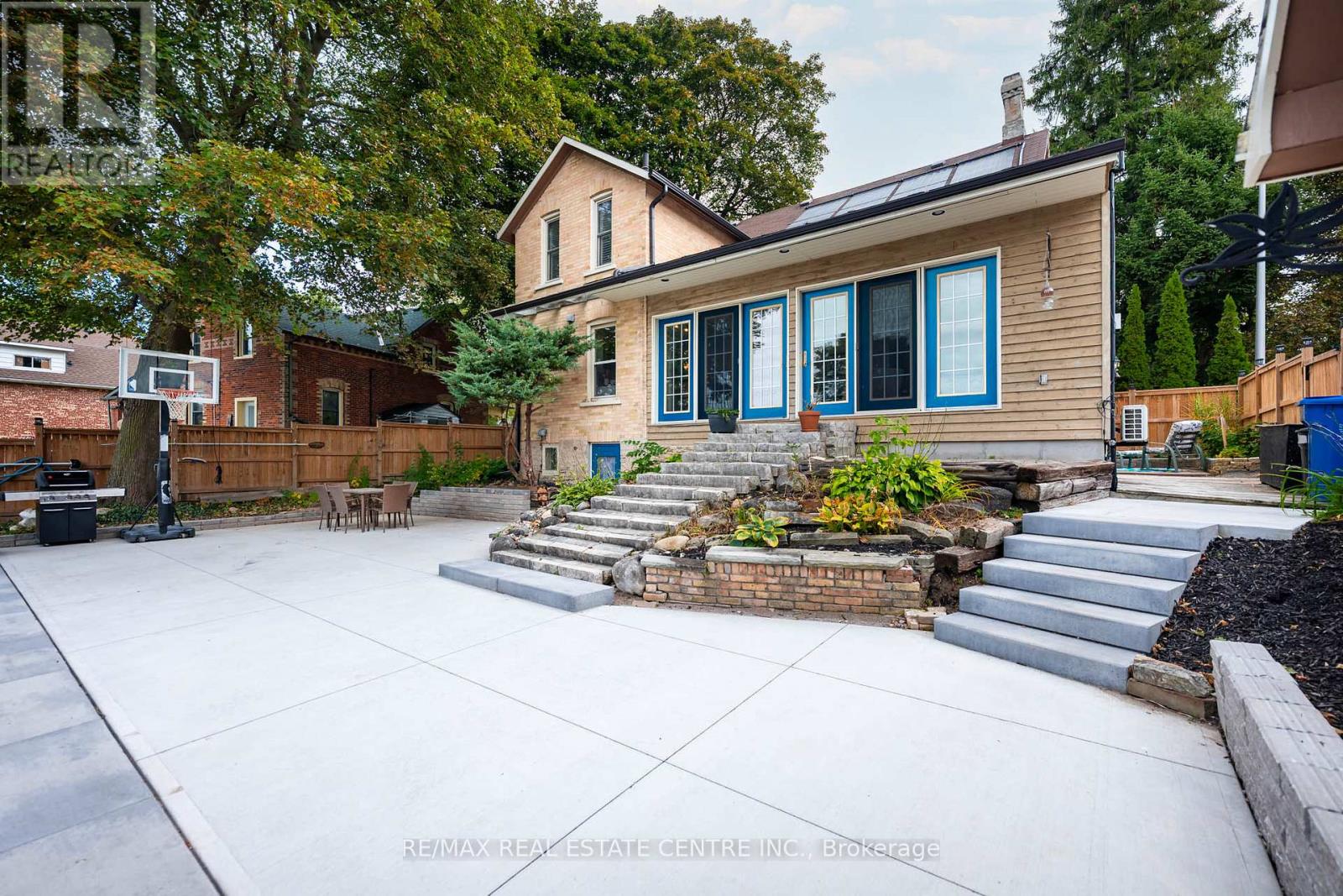 245 Bridge Street Property Photo 35