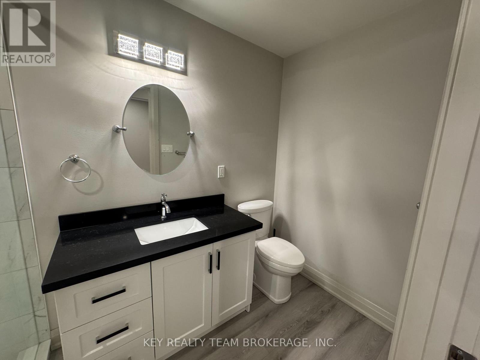 214 B St Paul Street Property Photo 10