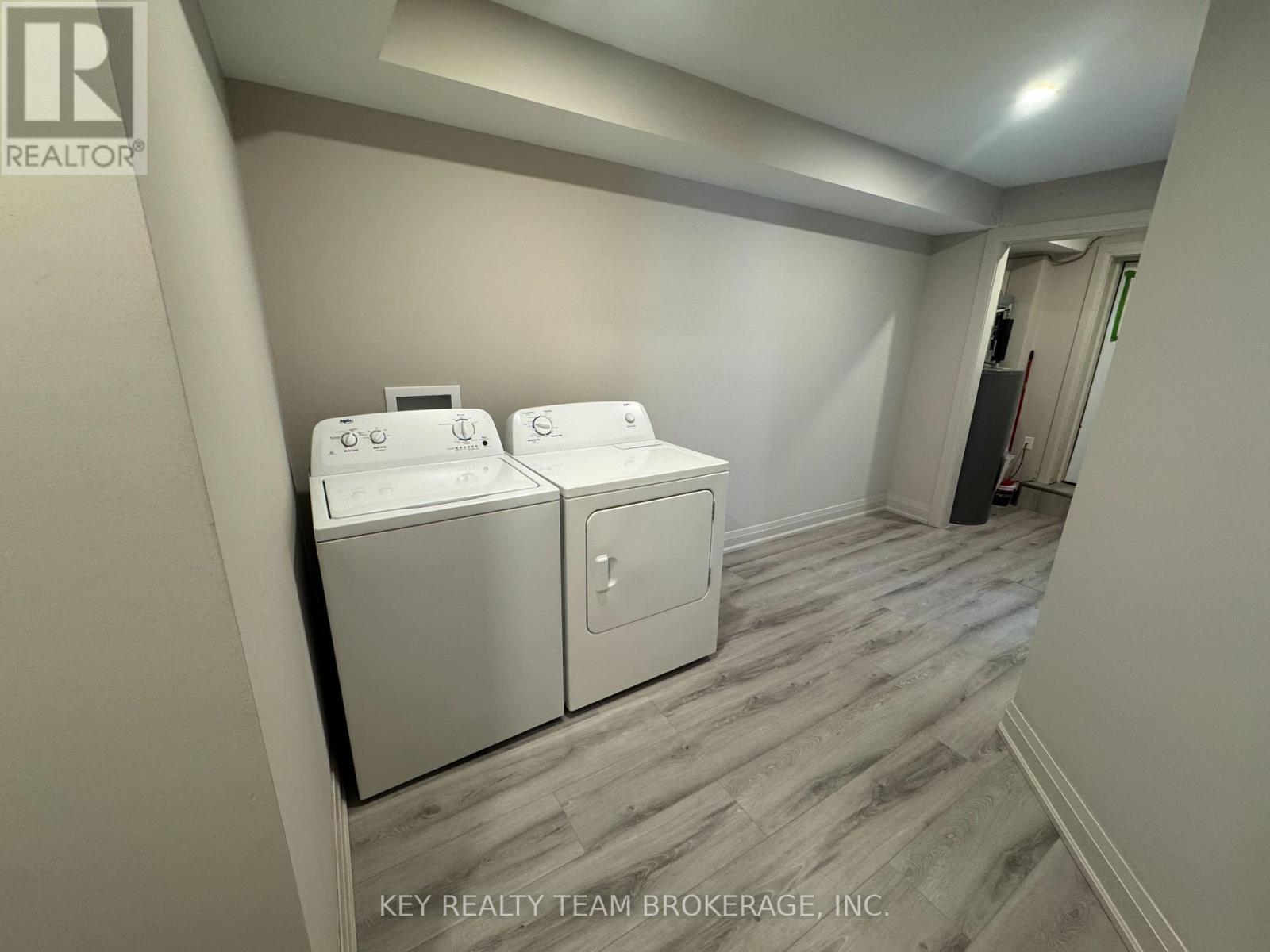 214 B St Paul Street Property Photo 12