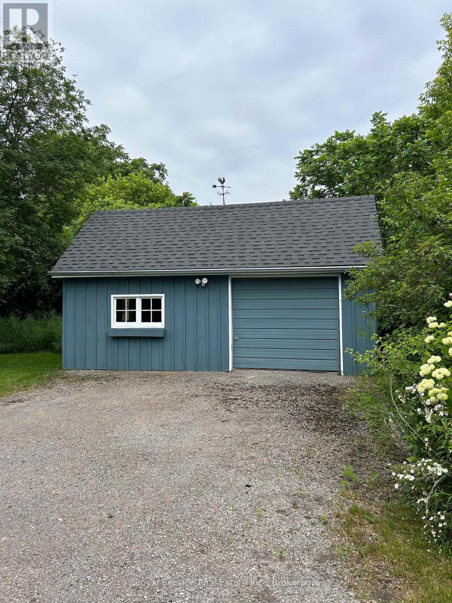 1144 Brand Road Property Photo 3