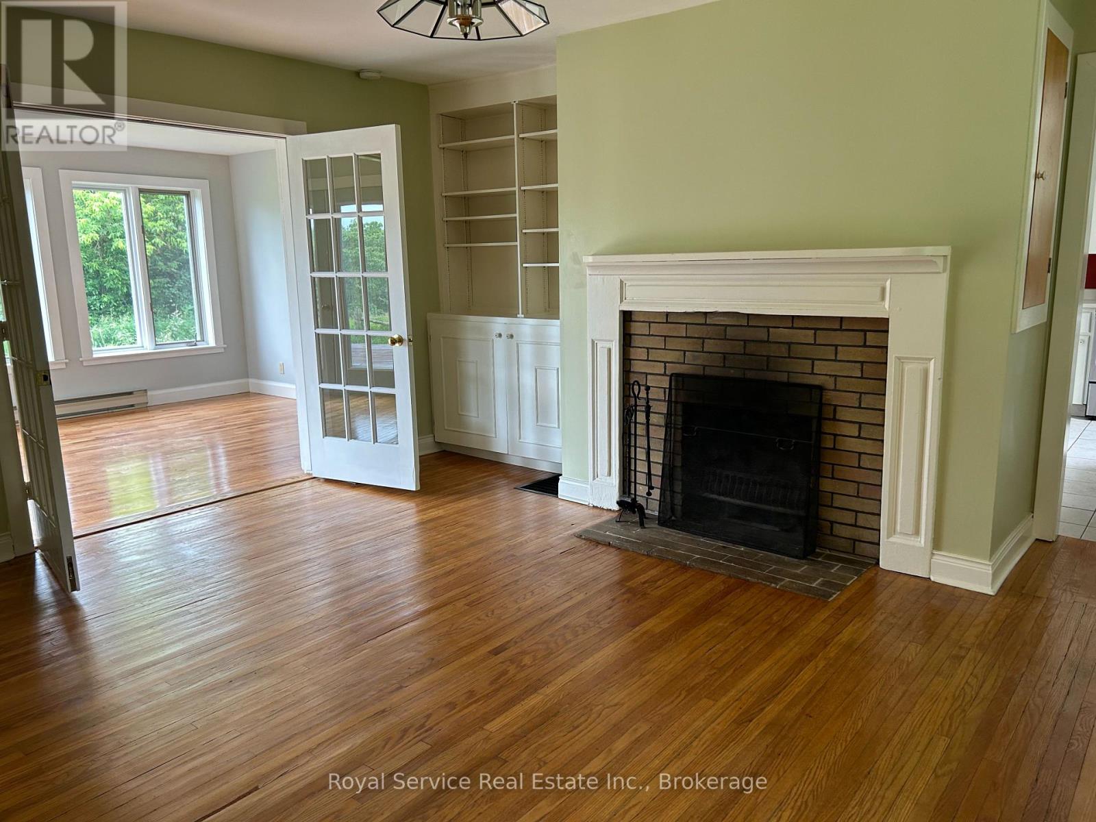 1144 Brand Road Property Photo 8