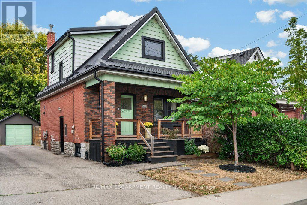 101 Cope Street Property Photo 1