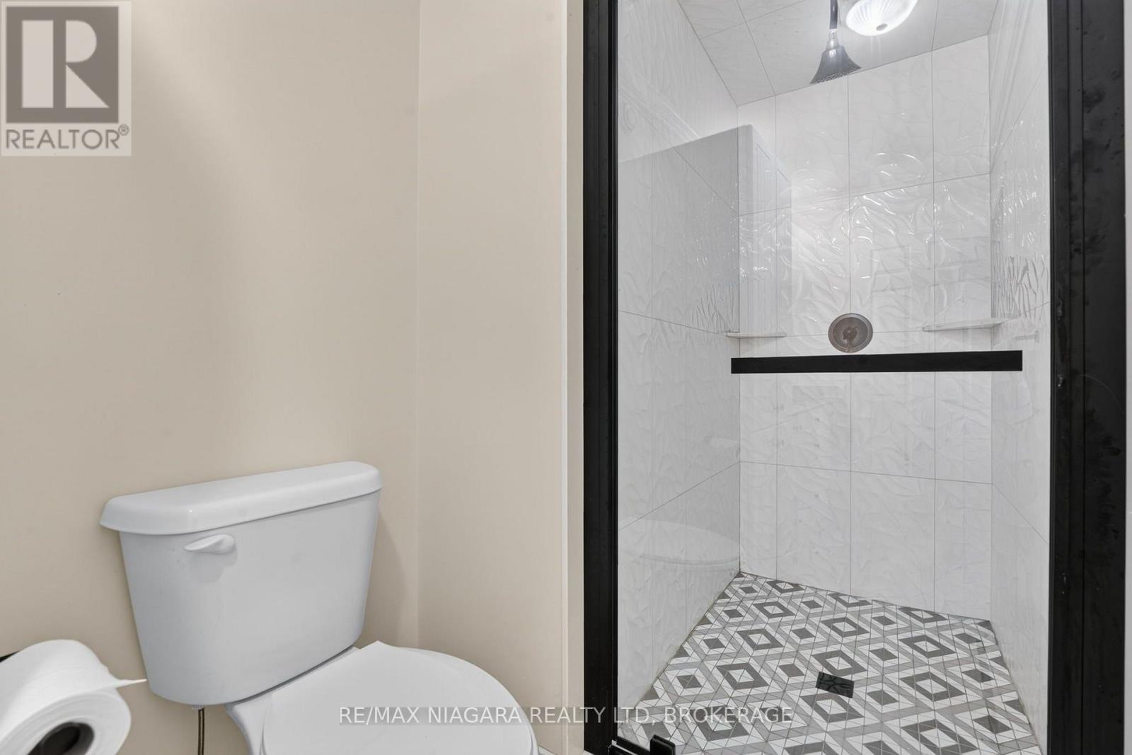4891 Vaughan Road E Property Photo 13