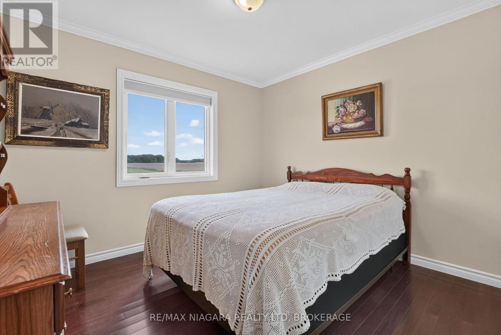 4891 Vaughan Road E Property Photo 30