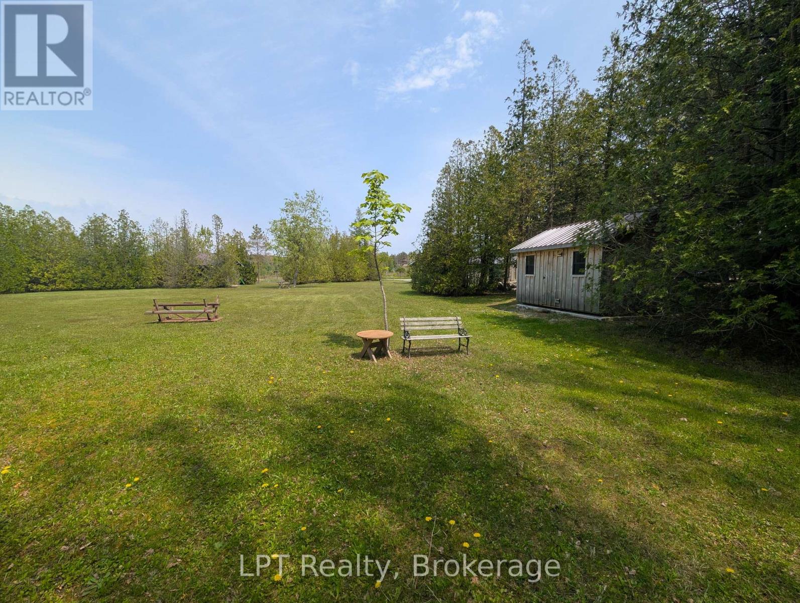 21 Tyson Lane Property Photo 40