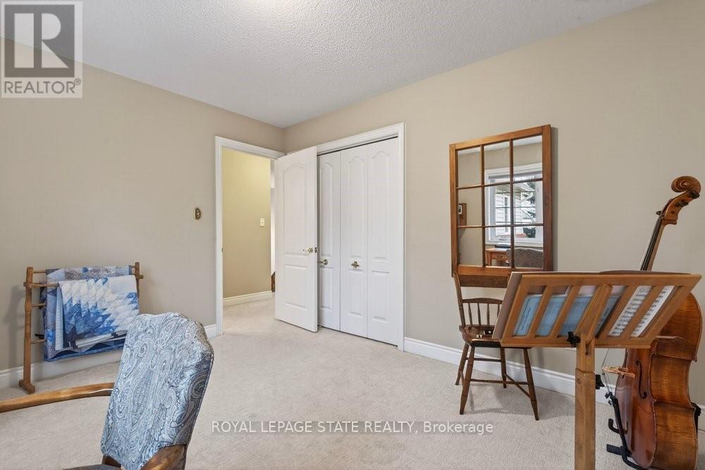101 - 100 Beddoe Drive Property Photo 30