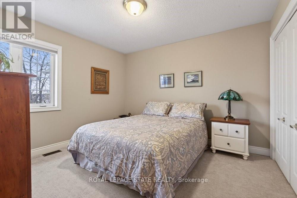 101 - 100 Beddoe Drive Property Photo 32