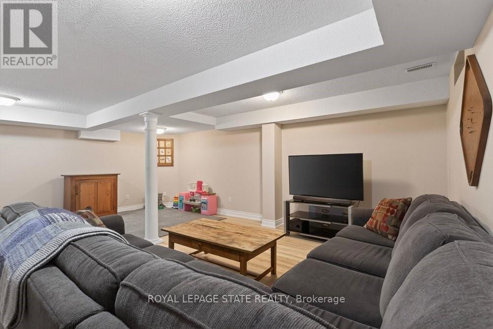 101 - 100 Beddoe Drive Property Photo 39