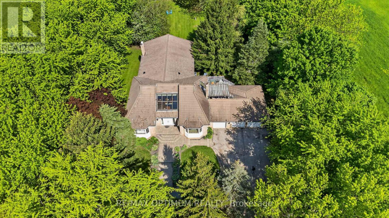 529 Campbellville Road Property Photo 4