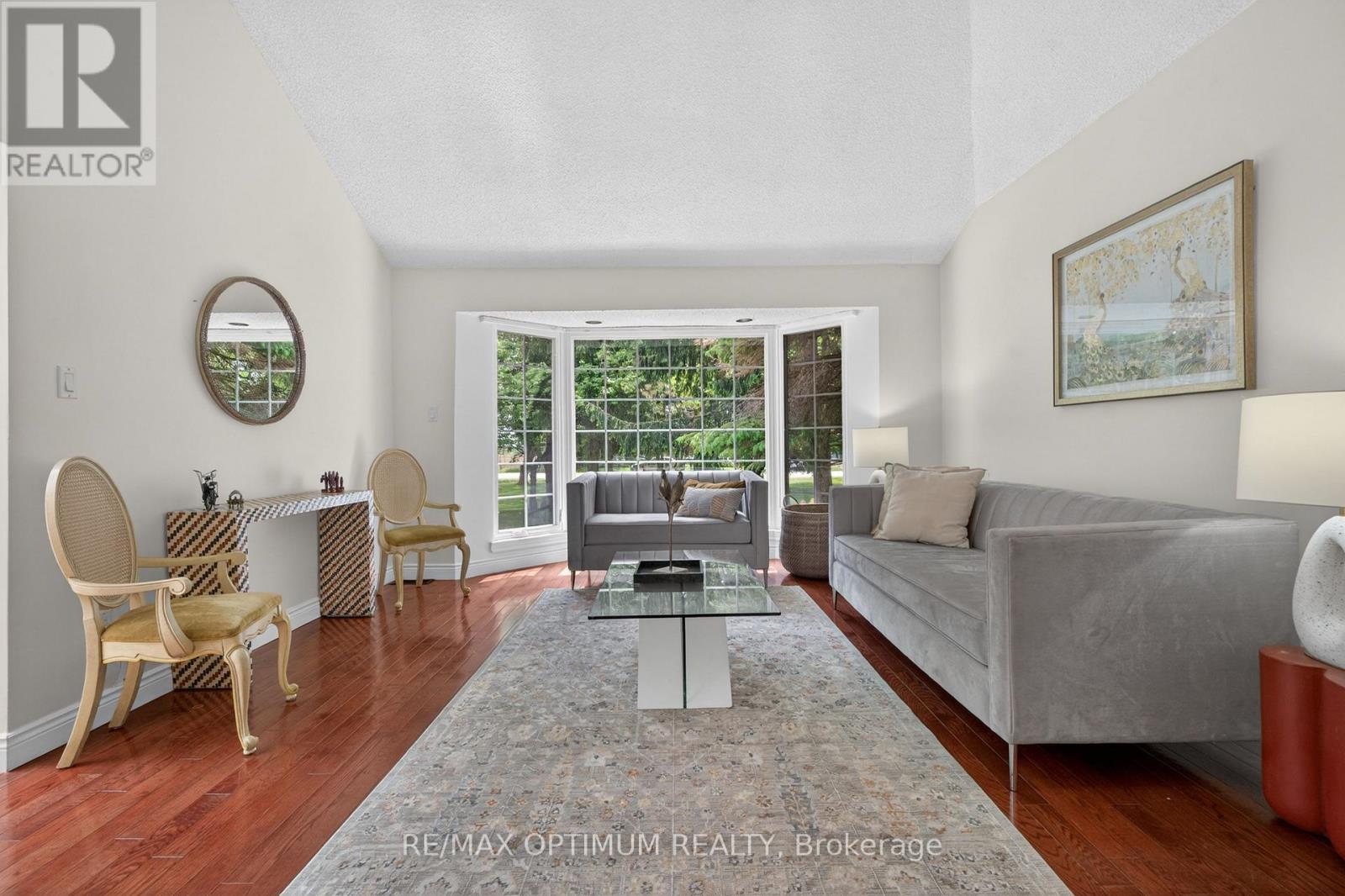 529 Campbellville Road Property Photo 7