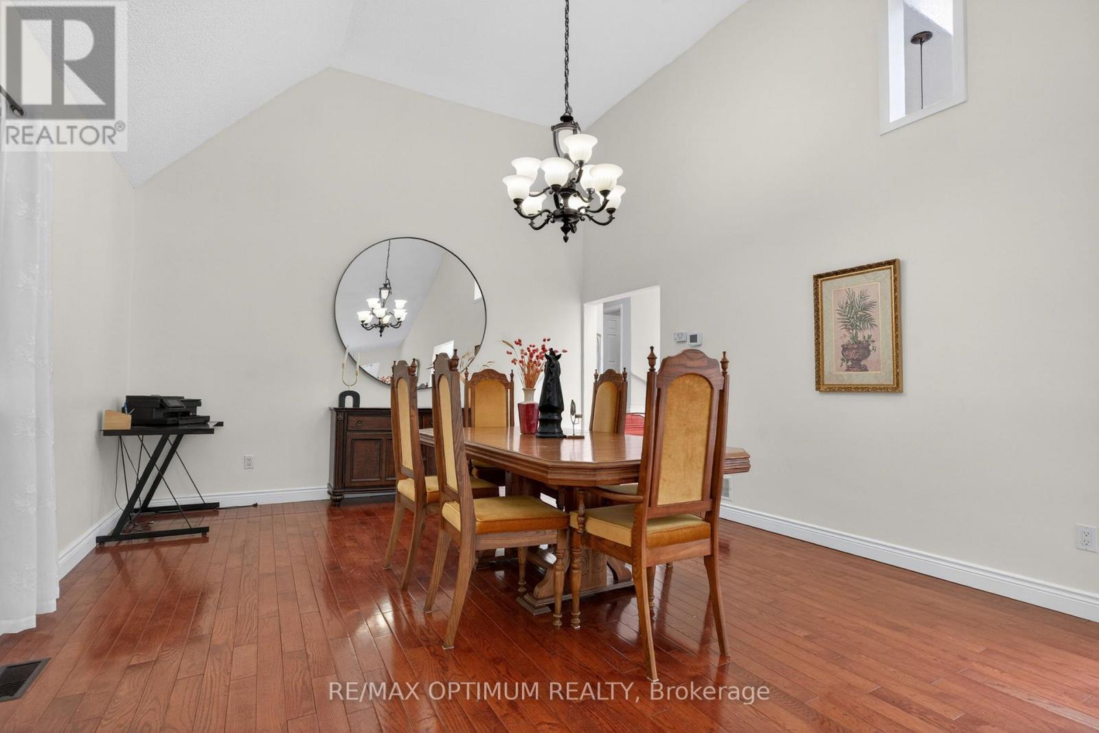 529 Campbellville Road Property Photo 9