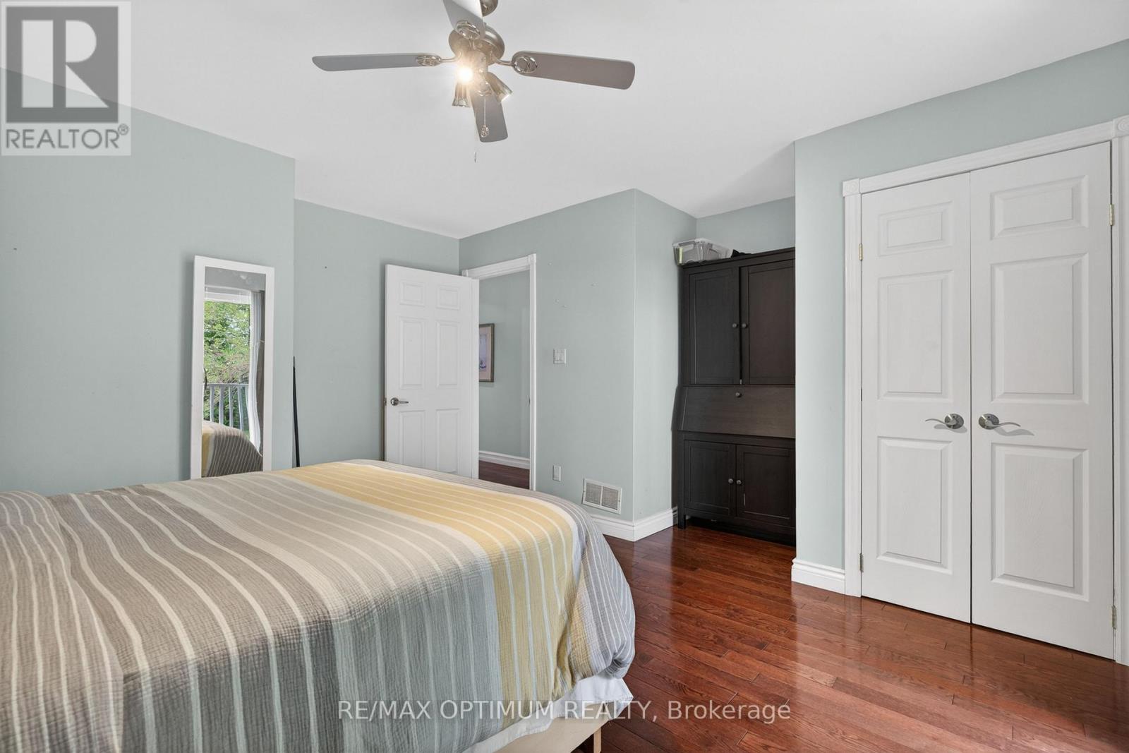 529 Campbellville Road Property Photo 23