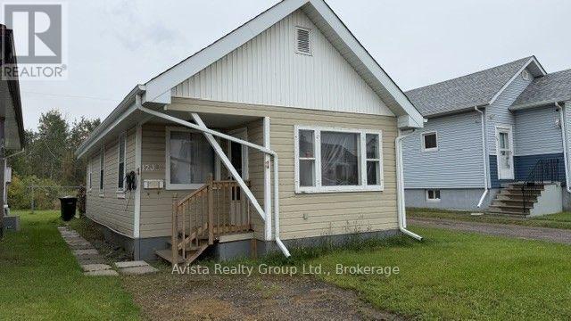 1202 GORE STREET W