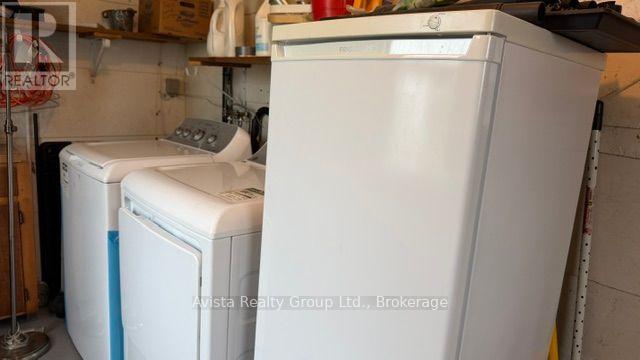 1202 Gore Street W Property Photo 7