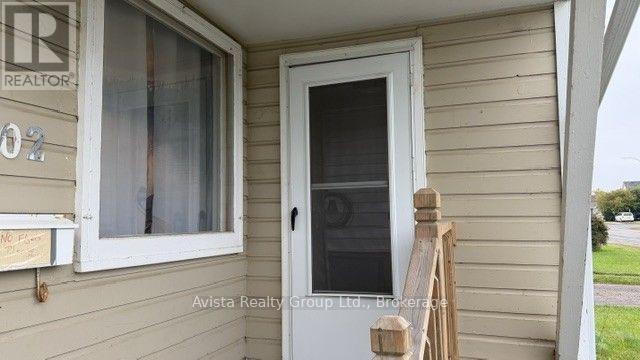 1202 Gore Street W Property Photo 15