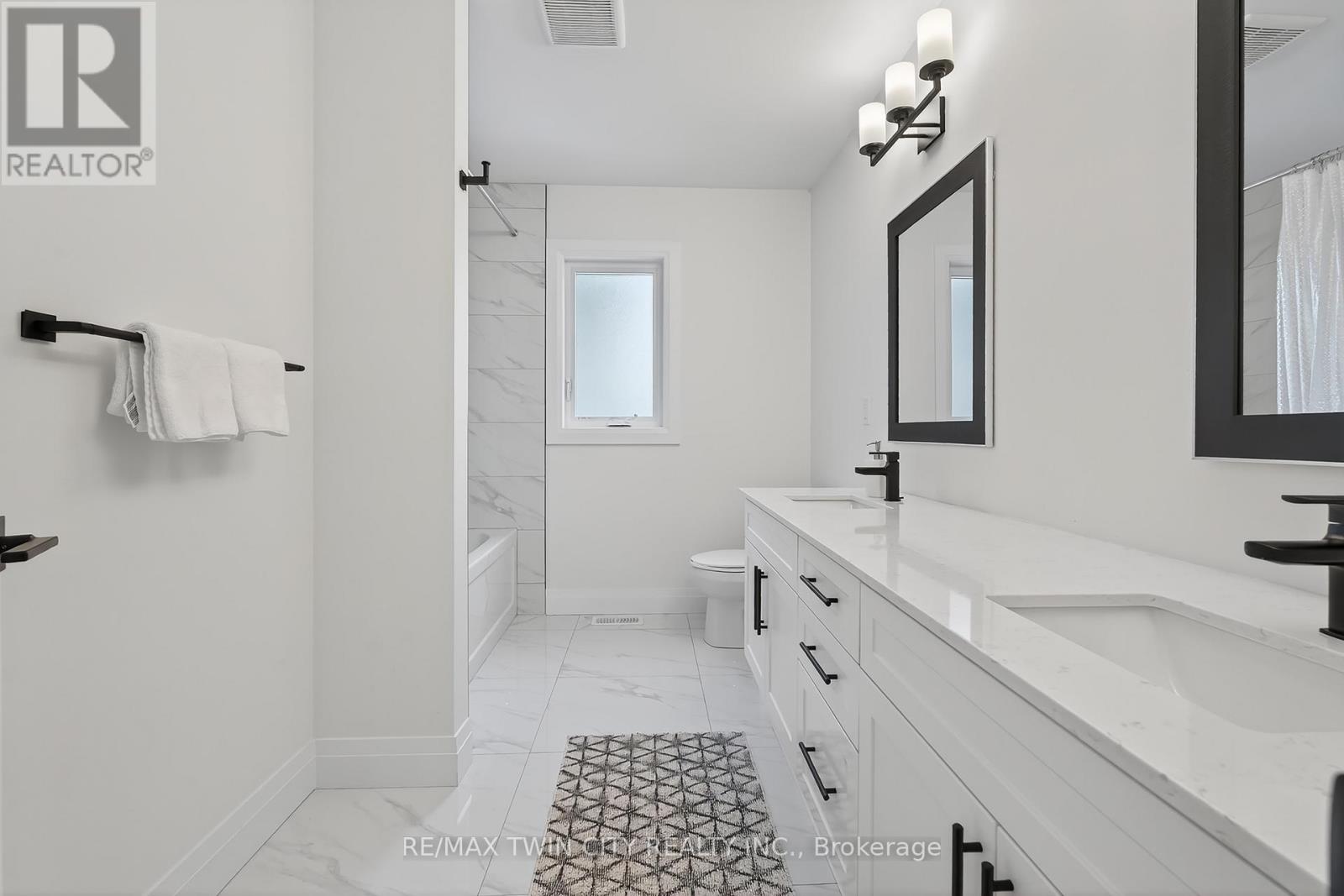 209 Jeffrey Place Property Photo 23