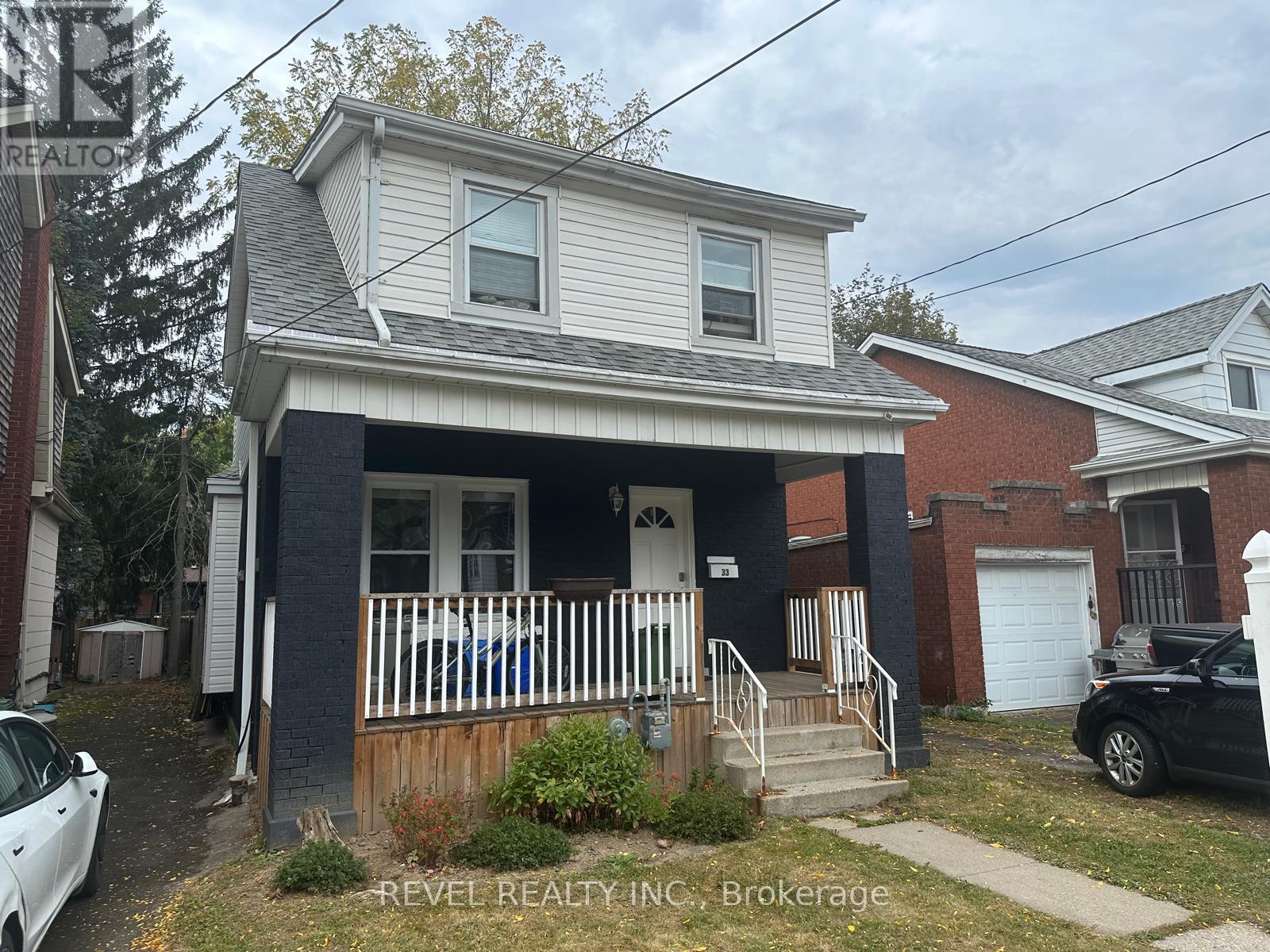 33 CLINE AVENUE N Property Photo 1