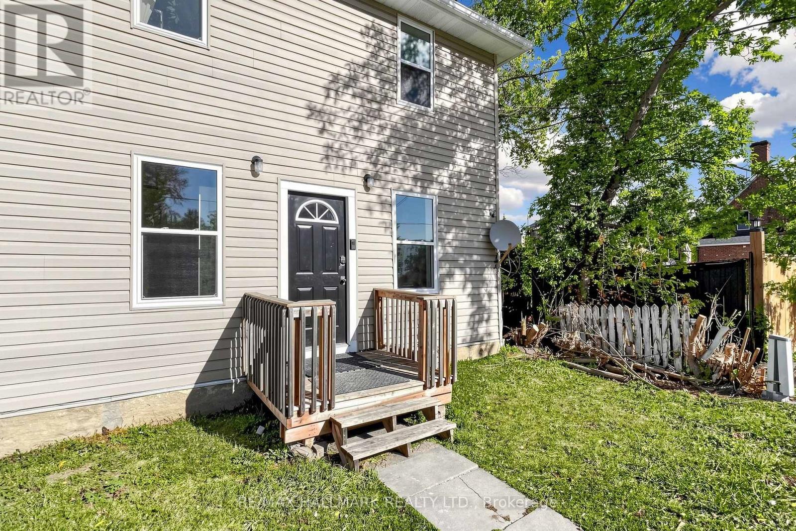 4 Mary Street Property Photo 8