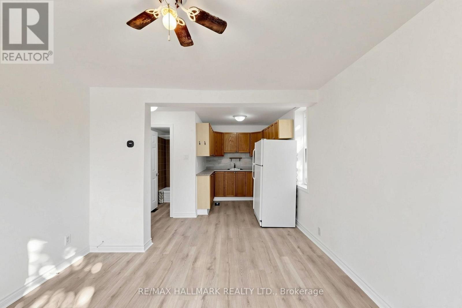 4 Mary Street Property Photo 11