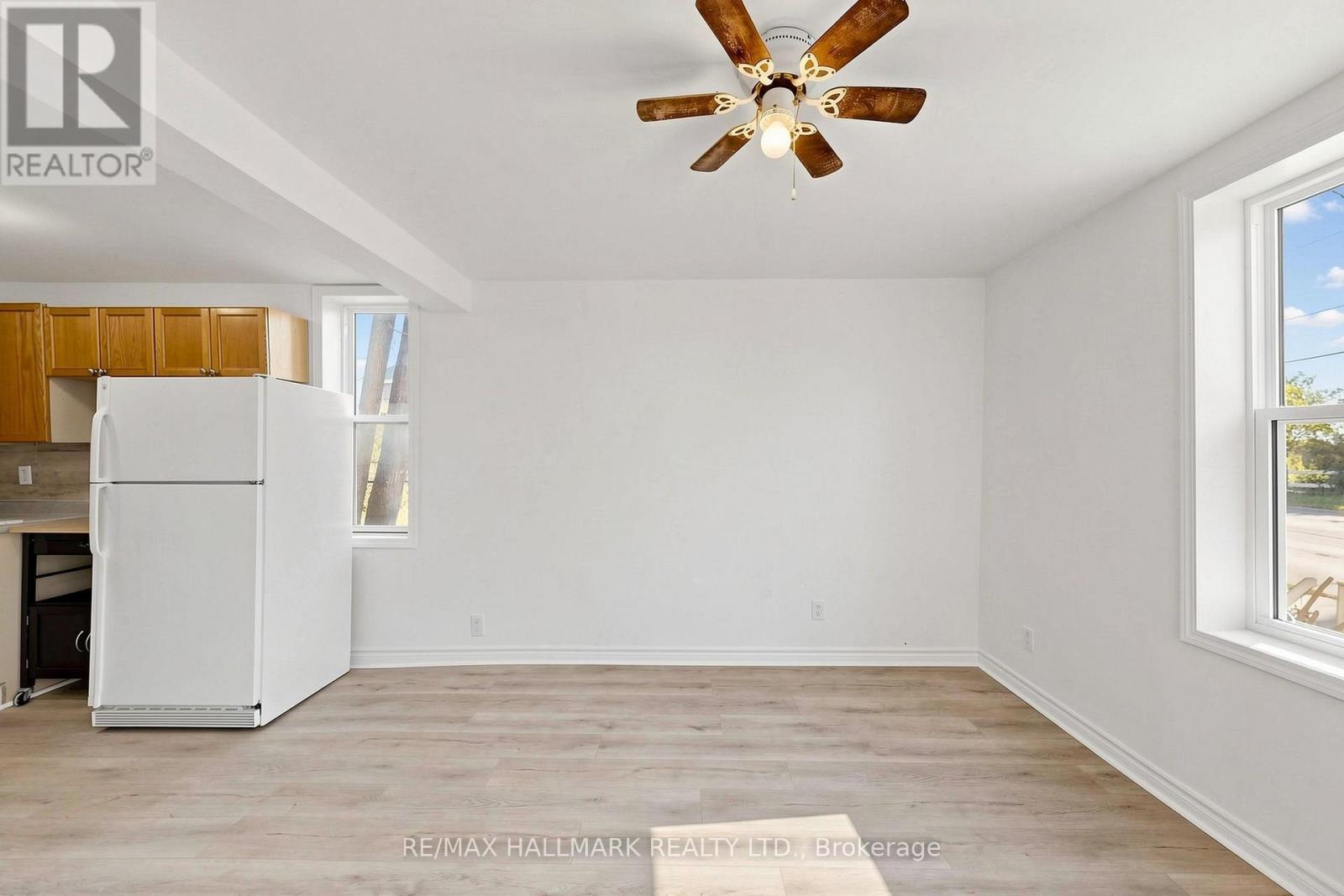 4 Mary Street Property Photo 13