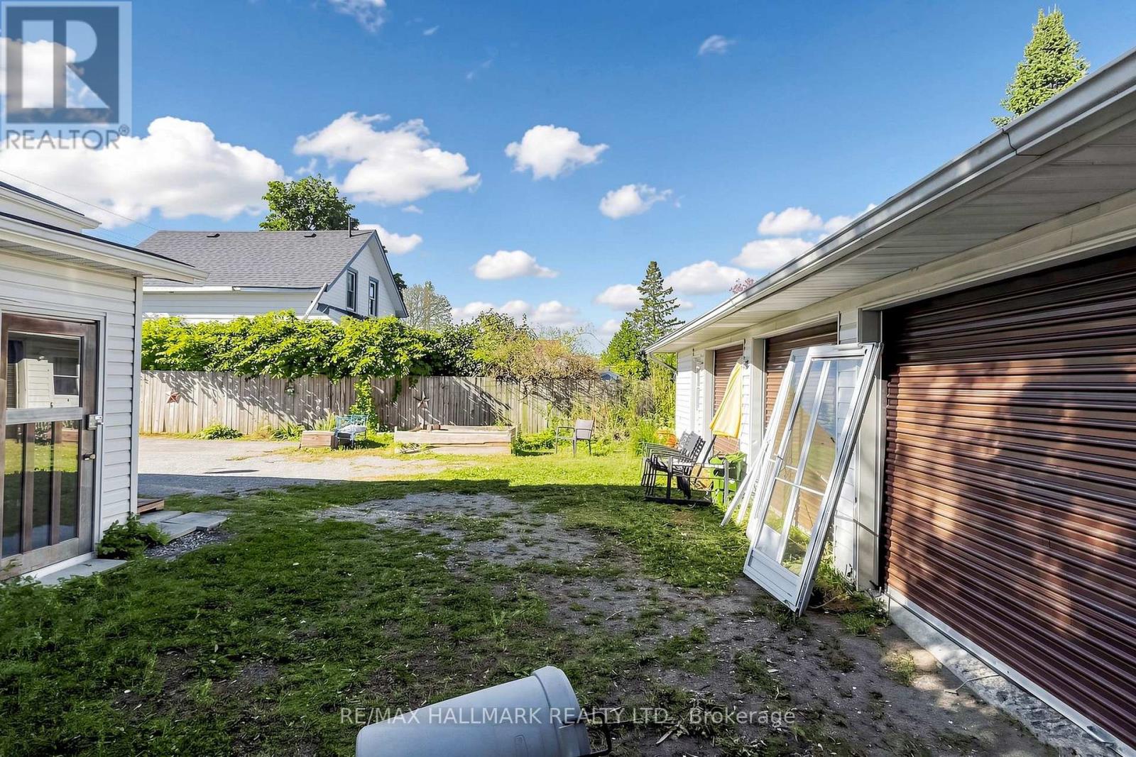4 Mary Street Property Photo 30