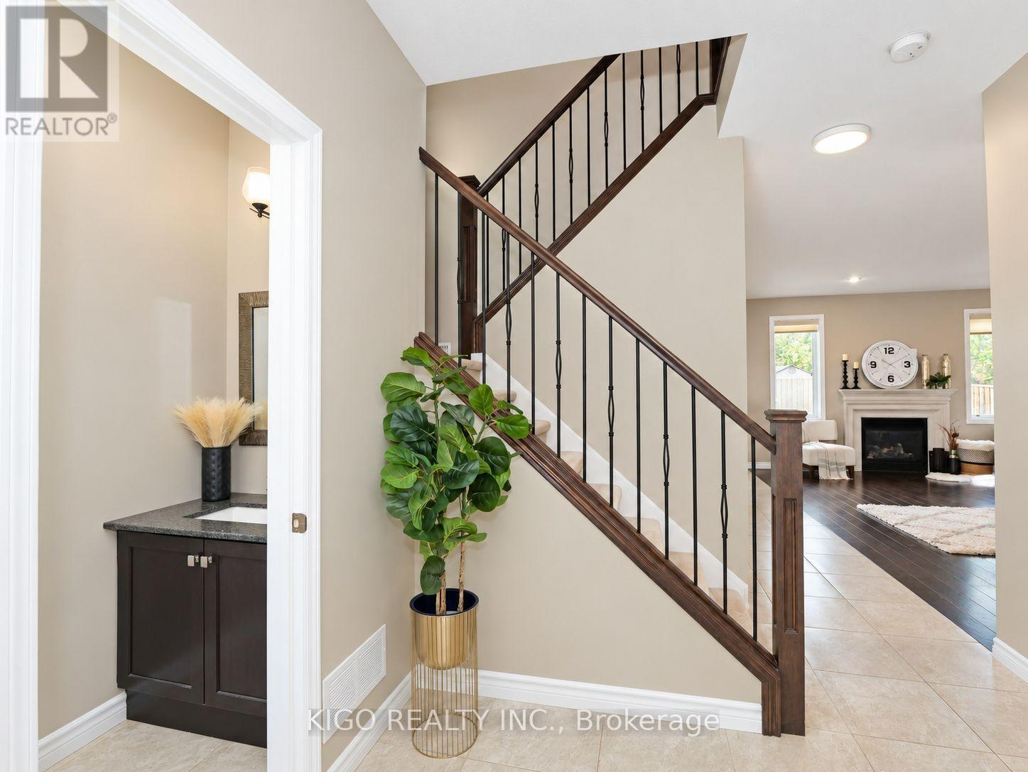 1121 Medway Park Drive Property Photo 13
