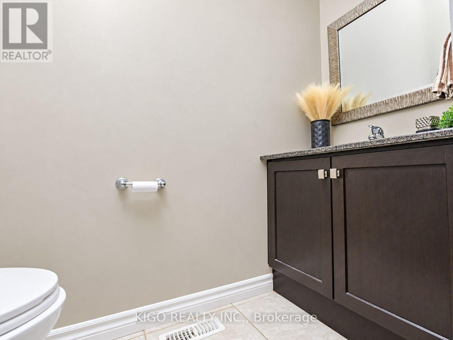 1121 Medway Park Drive Property Photo 14