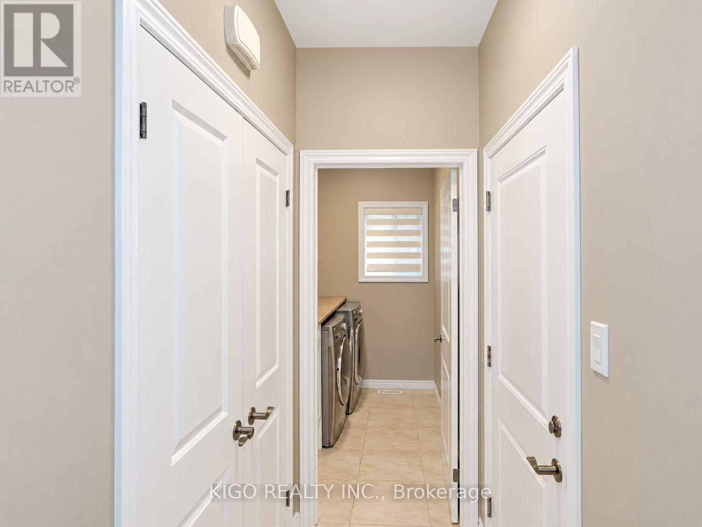 1121 Medway Park Drive Property Photo 15