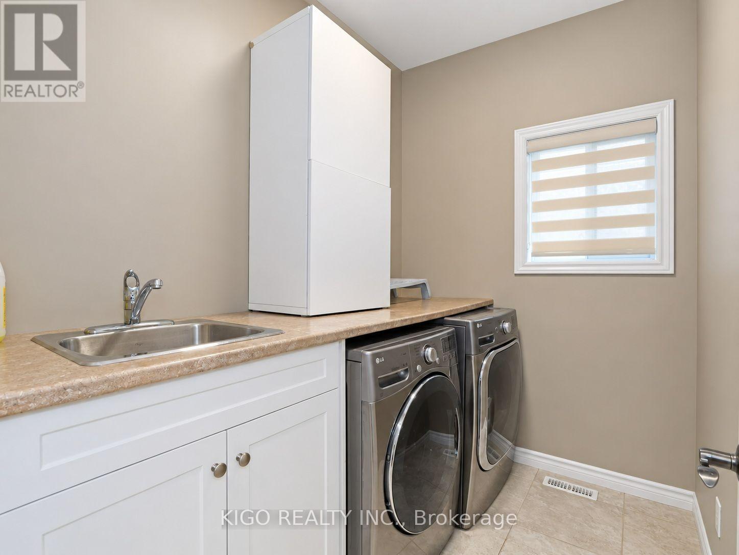 1121 Medway Park Drive Property Photo 16
