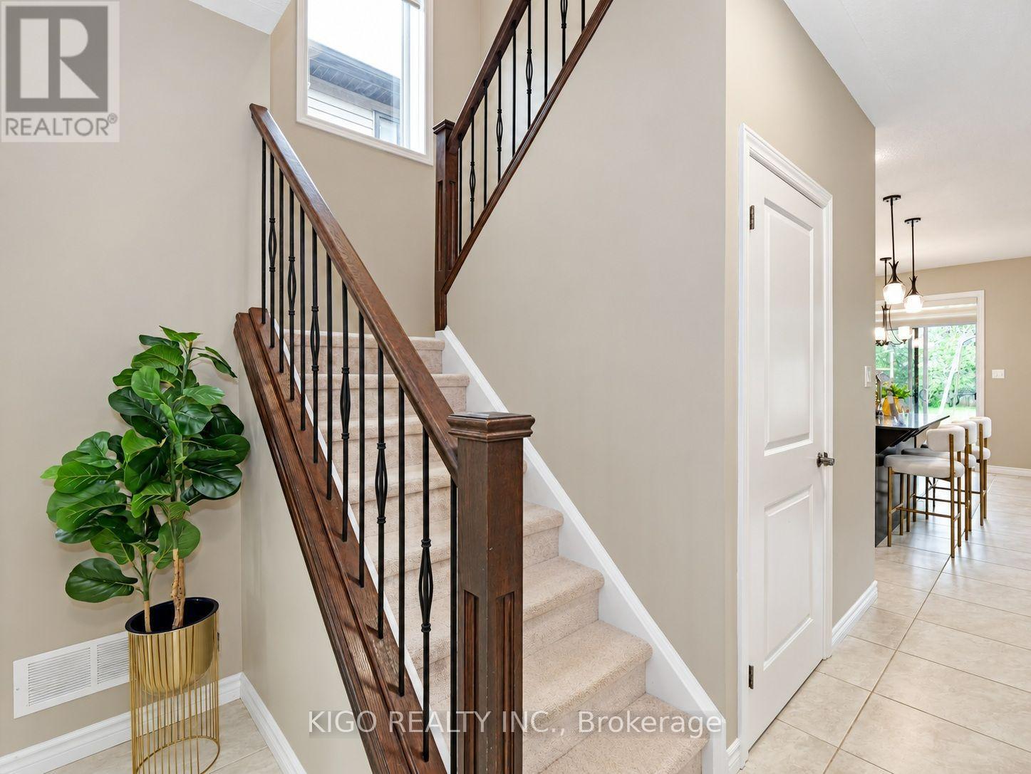 1121 Medway Park Drive Property Photo 17