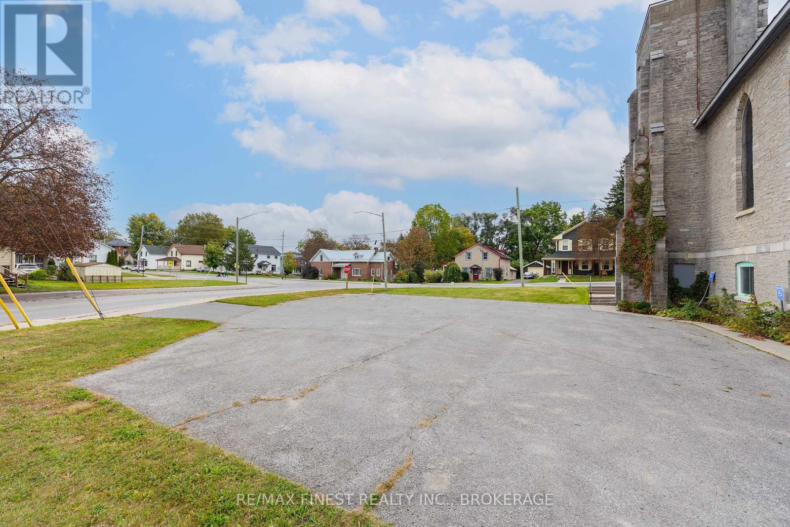 83 Bridge Street Property Photo 7