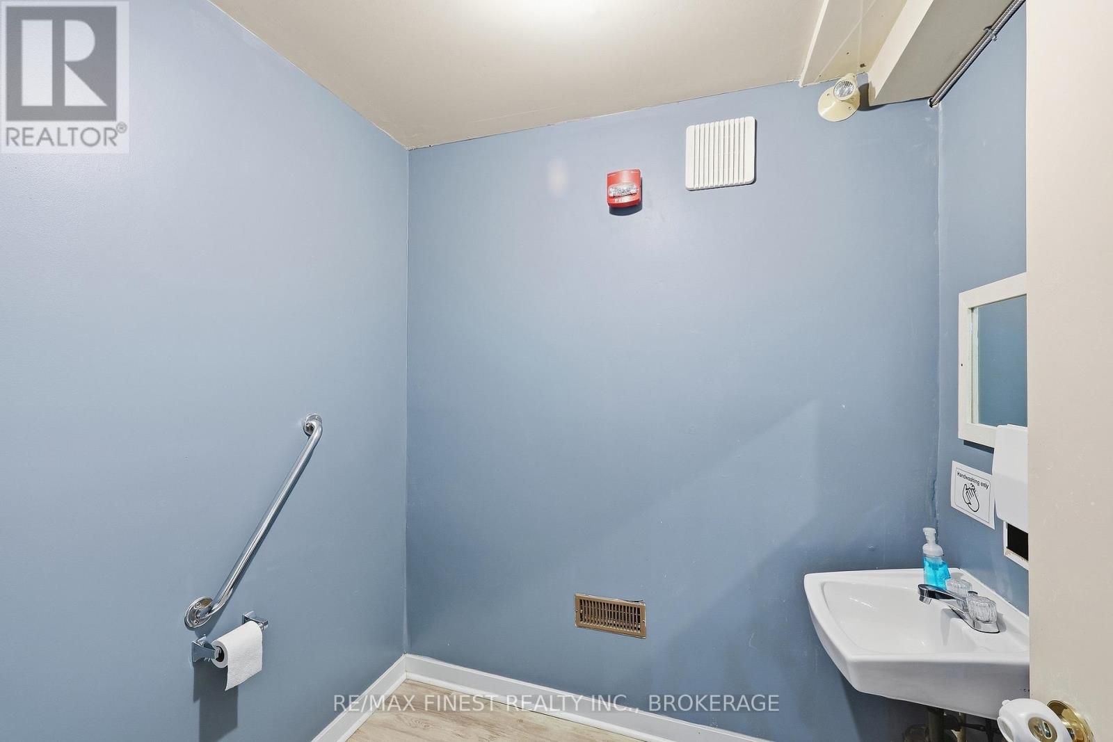 83 Bridge Street Property Photo 34