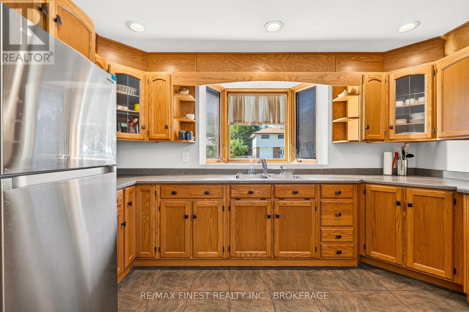 19 Wolfe Street Property Photo 14