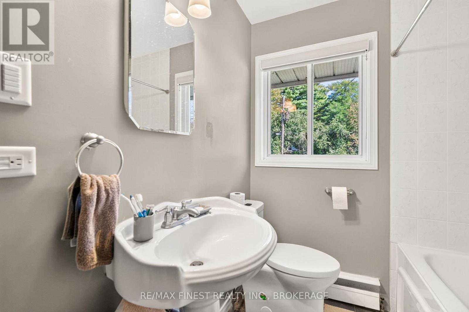 19 Wolfe Street Property Photo 21