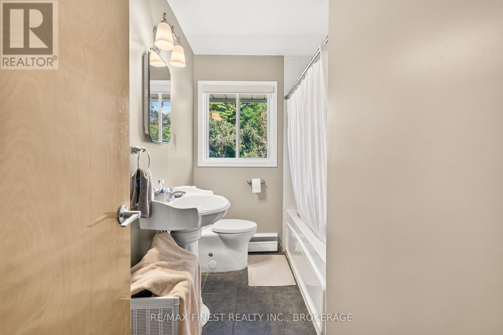 19 Wolfe Street Property Photo 22