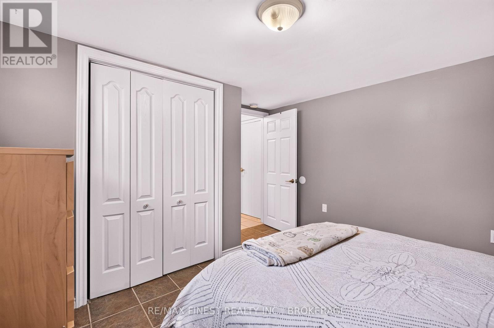 19 Wolfe Street Property Photo 41