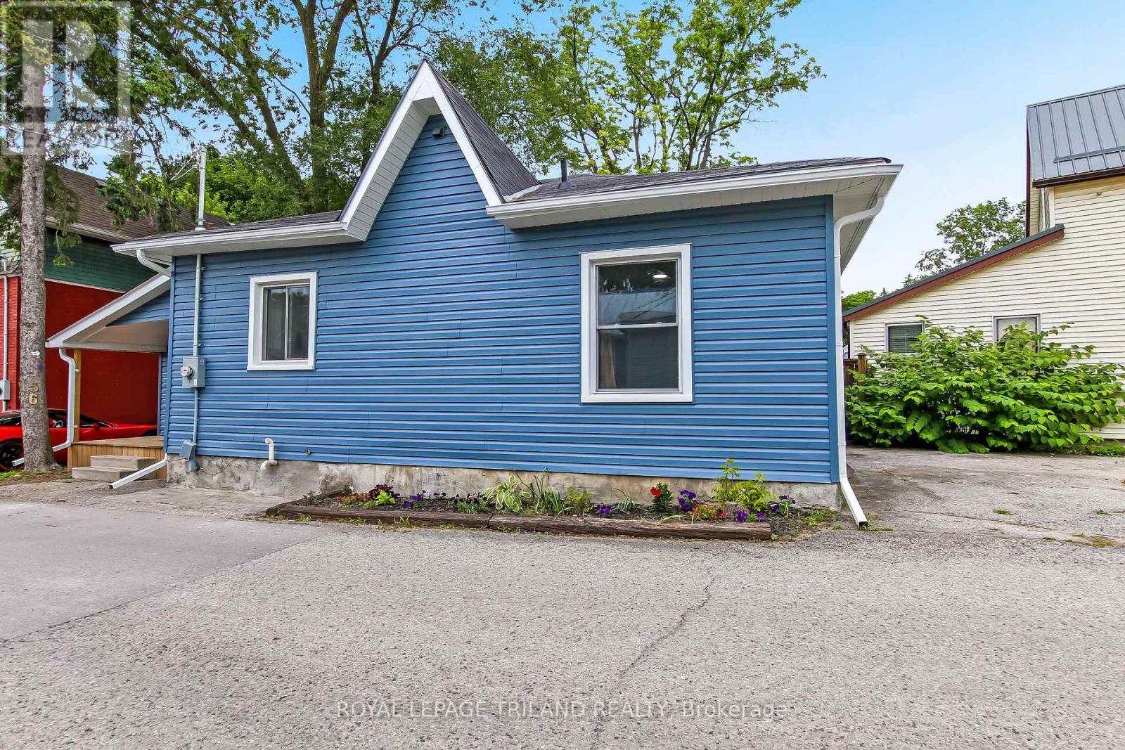 56 Mondamin Street Property Photo 1