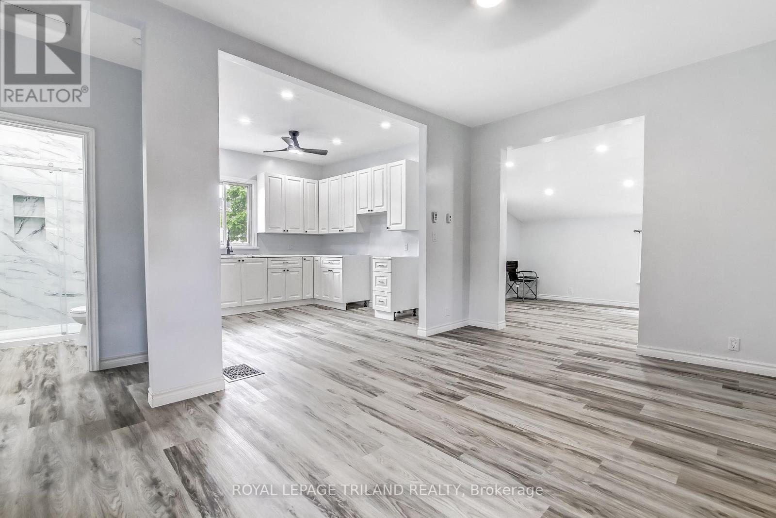 56 Mondamin Street Property Photo 8