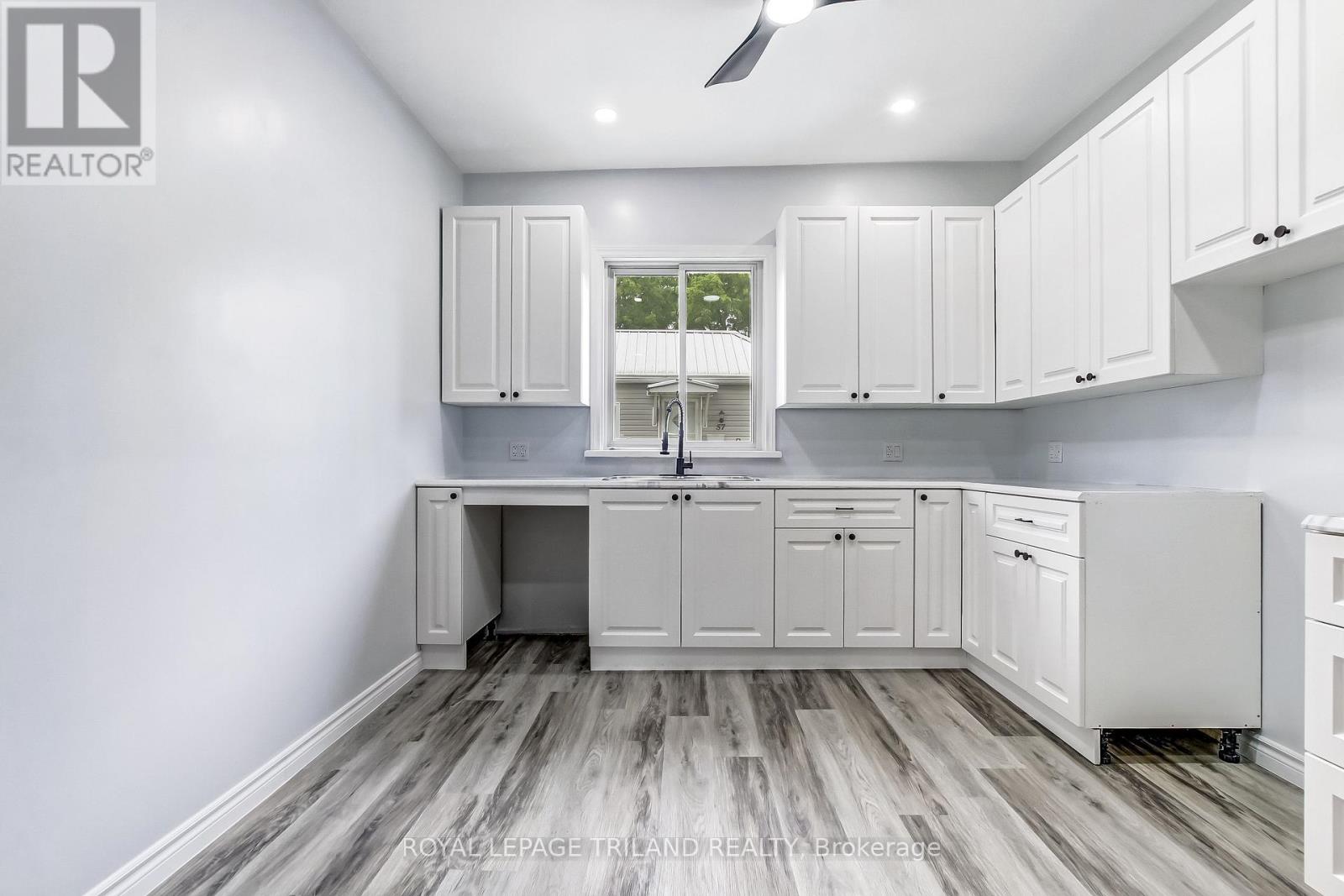 56 Mondamin Street Property Photo 9