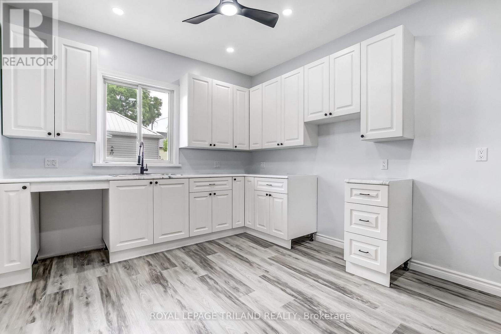 56 Mondamin Street Property Photo 10