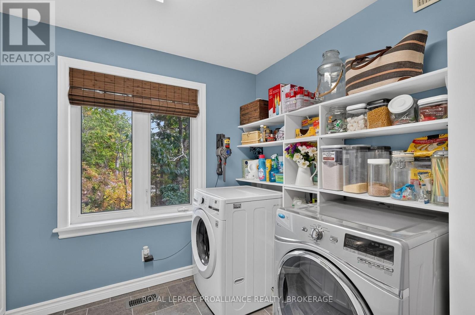 6 Vanston Road Property Photo 15